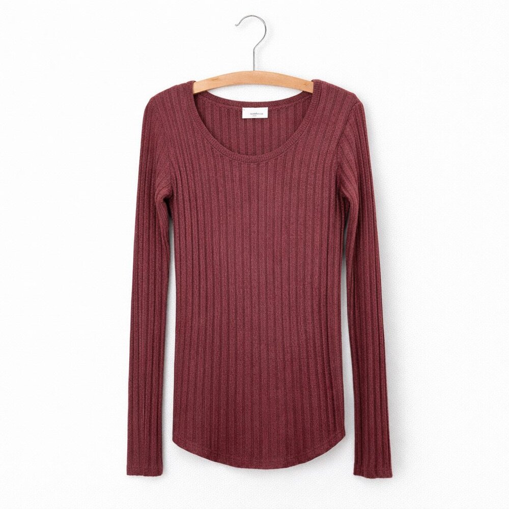 #014 ABERCROMBIE & FITCH | Crimson Red Ribbed Longsleeve Top – Women’s XS